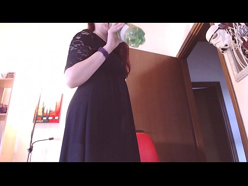 ❤️ Çirkli və şirəli qısa tumanları sevən itaətkar qul bu videoya baxdıqdan sonra masturbasiya etməyə məcbur olur! Porno bizdə