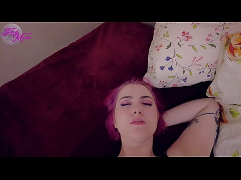 ❤️ Slutty sinif yoldaşı onunla OBG keçmək istədi, biz prezervativ olmadan sikilmiş Porno bizdə